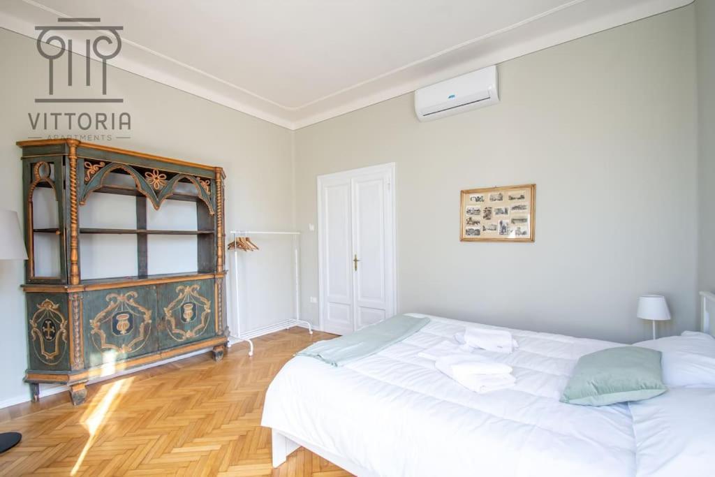 Vittoria Apartments: Viale Dante Vicenza Ngoại thất bức ảnh